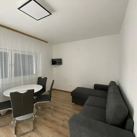 Апартаменты Cedrus Балатонфюред