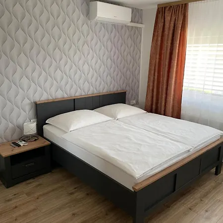 Apartment Cedrus *